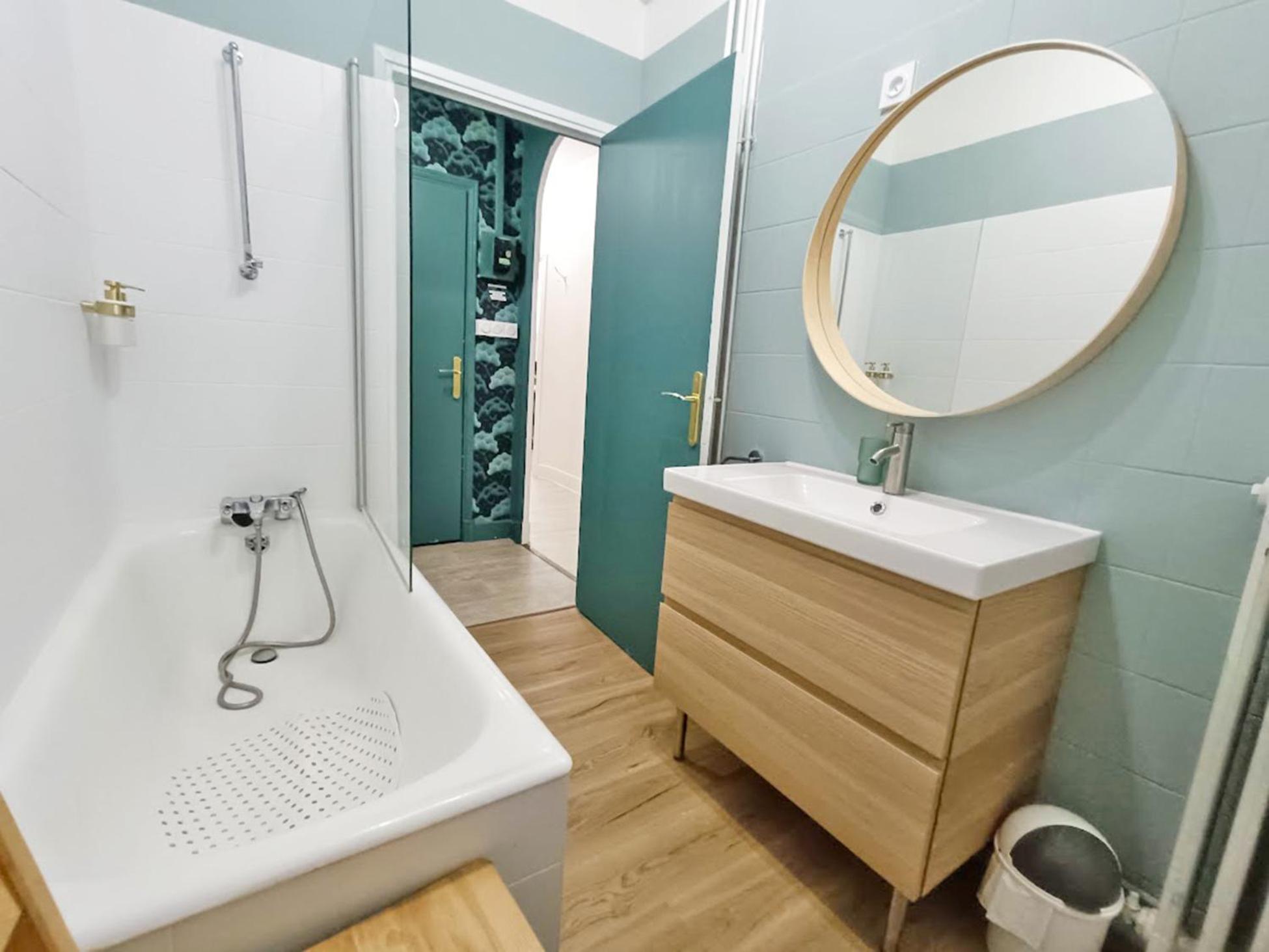 Le Telecab', T5, Wifi, Cave, Ascenseur, 8 Personnes Appartement Bagnères-de-Luchon Buitenkant foto