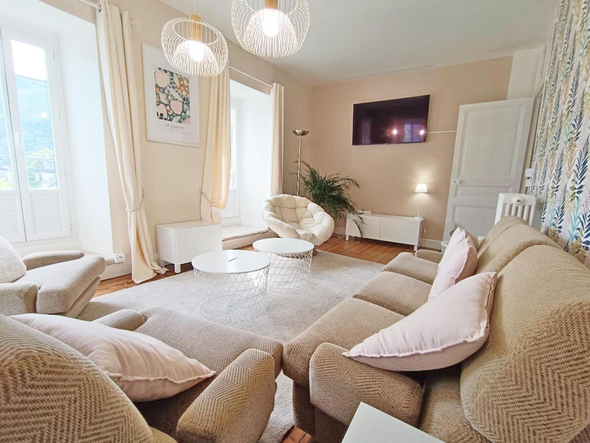 Le Telecab', T5, Wifi, Cave, Ascenseur, 8 Personnes Appartement Bagnères-de-Luchon Buitenkant foto